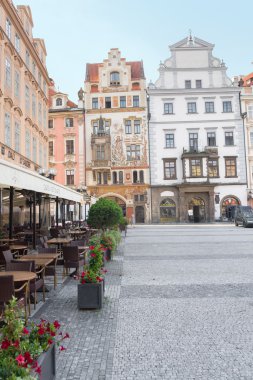 Eski Belediye Binası - Prag - Çek Cumhuriyeti yan görünüm