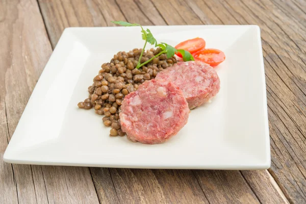 cotechino ve mercimek