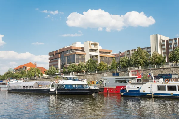 Ferry Boaty on Moldava river - Prague- Czech Republic — Stock Photo, Image