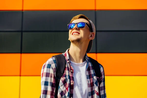 Young Happy Smiling Guy Sunglasses Cap Looking Side Posing While — Stock Photo, Image
