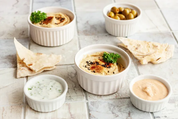 Mangkuk Hummus Tradisional Yahudi Arab Makanan Timur Tengah Dari Ayam — Stok Foto