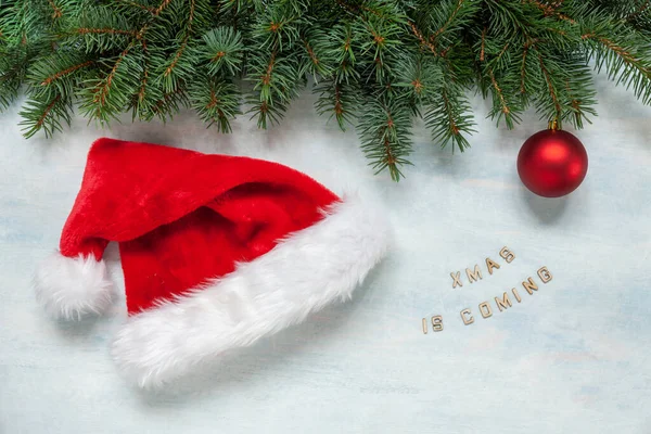 Christmas New Year Composition Clock Santa Hat Showing Eve Holiday — 스톡 사진