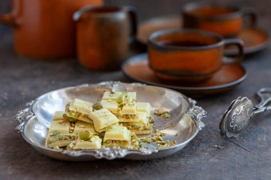 Fıstık kremalı ve fıstıklı Dubai çikolatası.