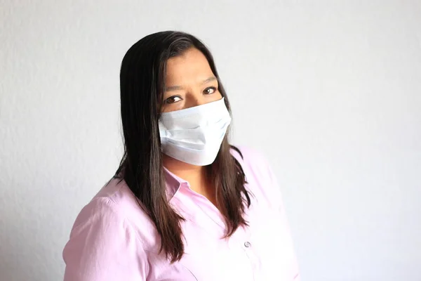 Latin Woman Pink Blouse Protection Mask Clinical Use Covid Pandemic — Stock Photo, Image