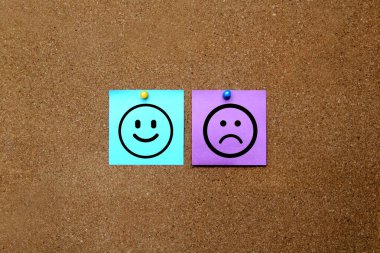 Çok renkli ya da önemli değil. Motivasyon ve motivasyon, Pizarra de Corcho 'da.