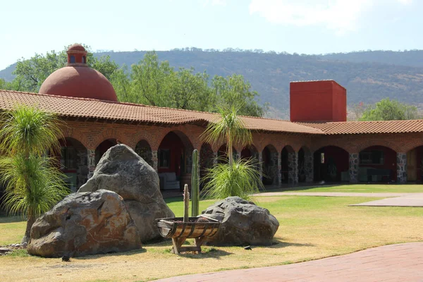 Granja Colonial Casa Campo Construcción Piedra Ladrillo Rojo Con Arcos — Foto de Stock