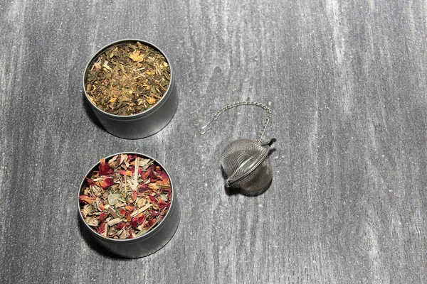 Εργαλεία Για Την Προετοιμασία Και Την Εξυπηρέτηση Τσάι Από Βότανα — Φωτογραφία Αρχείου