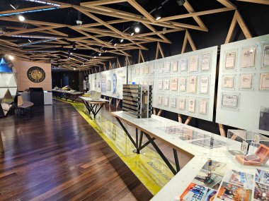 Mexico City, Meksika - 2 Ekim 2024: CDMX 'teki Bolsa Mexicana de Valores Müzesi içindeki sergi