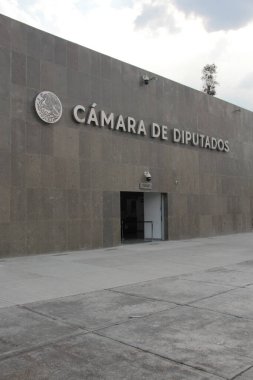 Mexico City, Mexico - 26 Şubat 2025: Senato ile birlikte Kongre Başkanları Meclisi 'nin binasının dışı