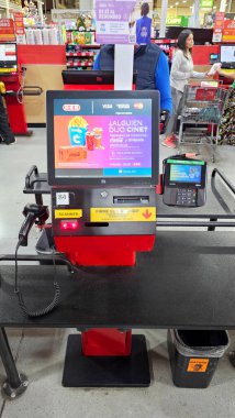 Queretaro, Mexico - Dec 1, 2025: HEB, the American supermarket chain Howard Edward Butt Grocery Company, in Queretaro, Mexico