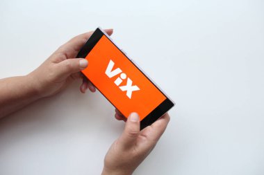 Mexico City, Mexico - 28 Ocak 2025: ViX, Televisa Univision 'un sahip olduğu, sinema, dizi, dizi, spor ve haber içerikleri gibi çok çeşitli İspanyolca içerikli bir yayın serisidir.