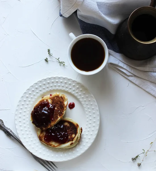 Breakfast Coffee Pancakes Jam White Breakfast Table Morning View Top — Stock Photo, Image