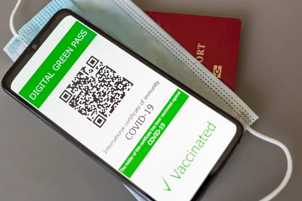 Digital Green Pass-concept — Stockfoto