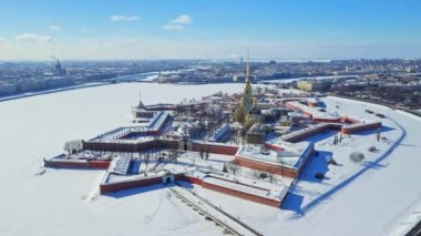 Peter ve Paul Kalesi kışın yukarıdan, Saint Petersburg, Rusya