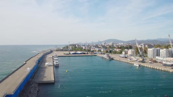 Imeretian yacht port from above, Adler, Sochi, Ρωσία — Αρχείο Βίντεο