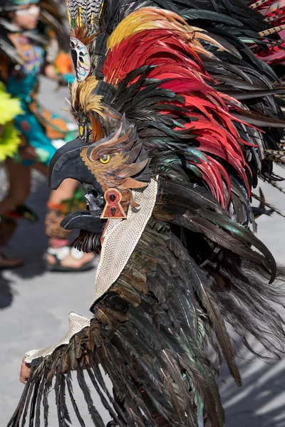 Mascarado dançarino de rua fantasiado no México — Fotografia de Stock