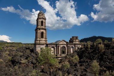 San juan parangaricutiro Kilisesi