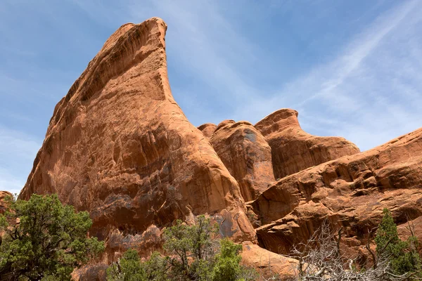 Wind eroded red rock cliffs — Stock Photo, Image