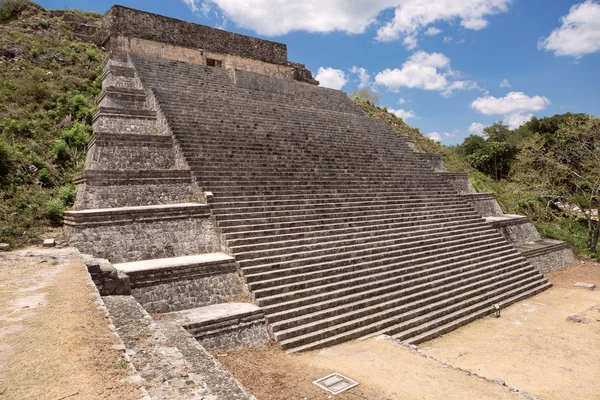 Pyramid stairs — Stock Photo, Image