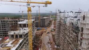  yeni bir mahallenin inşaatı