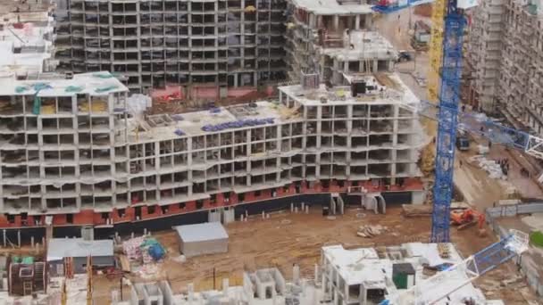 Nieuwbouw van een nieuwe wijk — Stockvideo