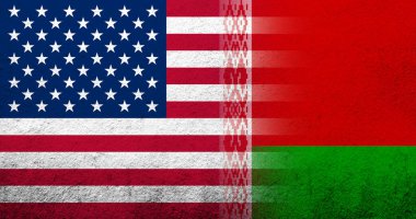 Beyaz Rusya bayrağıyla Amerika Birleşik Devletleri (ABD) ulusal bayrağı. Grunge arkaplanı