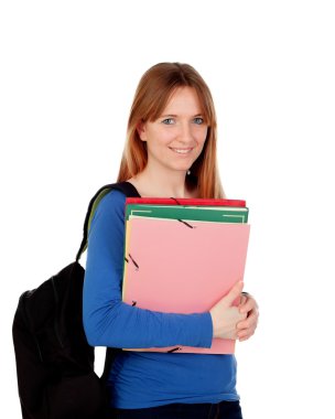 Genç kadın öğrenci sırt çantası ve klasörlerle