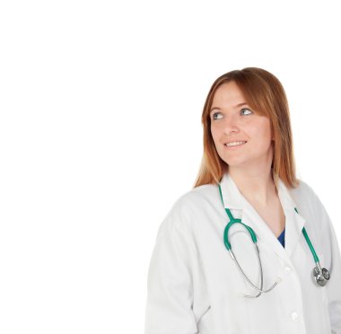 Kadın doktor stetoskop ile beyaz ceket