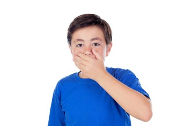 Küçük çocuk on yaşında ağzını kapsayan