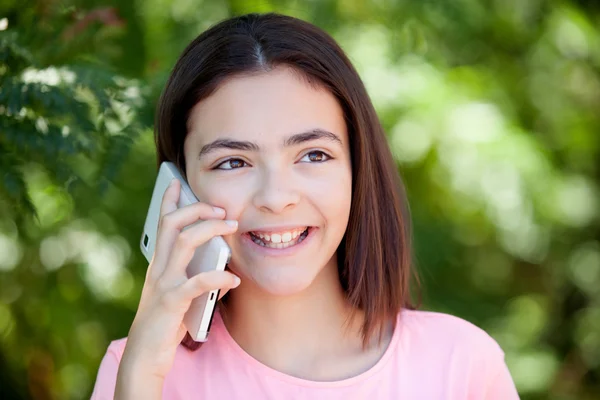 Entzückendes preteen Mädchen — Stockfoto