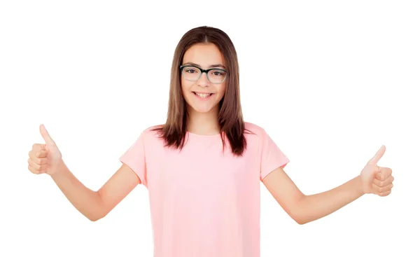 Bastante niña preadolescente con gafas diciendo Ok — Foto de Stock