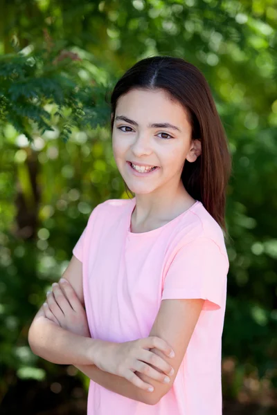 Adorável sorrindo preteen — Fotografia de Stock