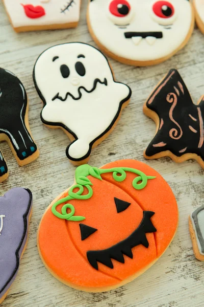 Biscoitos de Halloween com formas diferentes — Fotografia de Stock