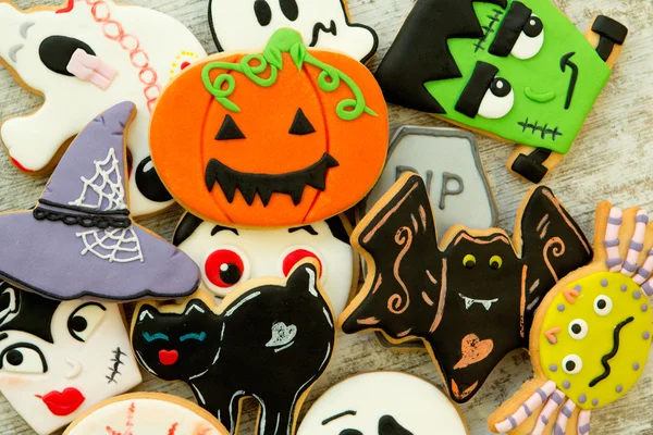 Galletas de Halloween con diferentes formas —  Fotos de Stock