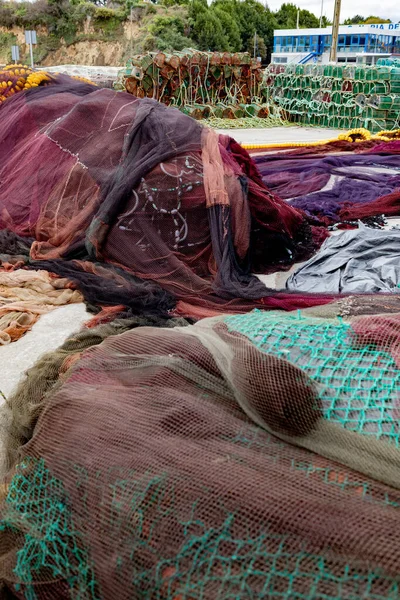 Filets Pêche Empilés Dans Petit Port Côtier — Photo