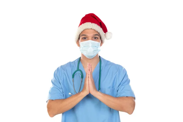 Afrikanischer Arzt Mit Weihnachtsmütze Zur Zeit Des Coronavirus Isoliert Auf — Stockfoto