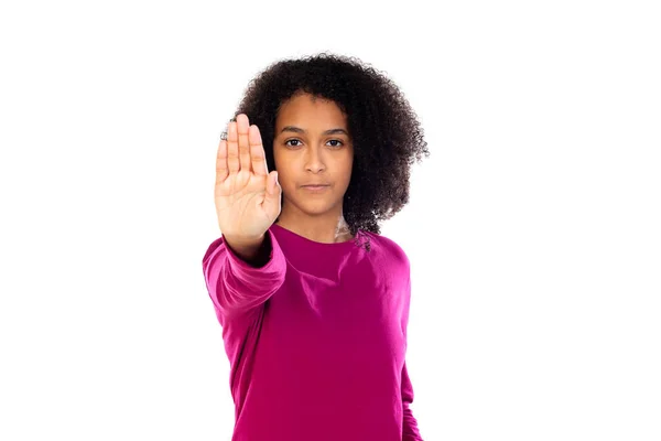 Tonåring Flicka Med Afro Hår Bär Rosa Tröja Isolerad Vit — Stockfoto