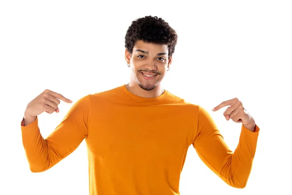 Bonito Homem Americano Africano Com Penteado Afro Vestindo Uma Camiseta — Fotografia de Stock