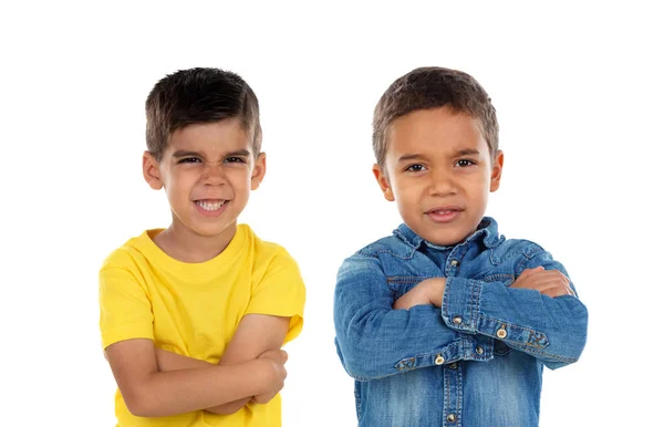 Dos Niños Divertidos Fingiendo Estar Enojados Aislados Sobre Fondo Blanco — Foto de Stock