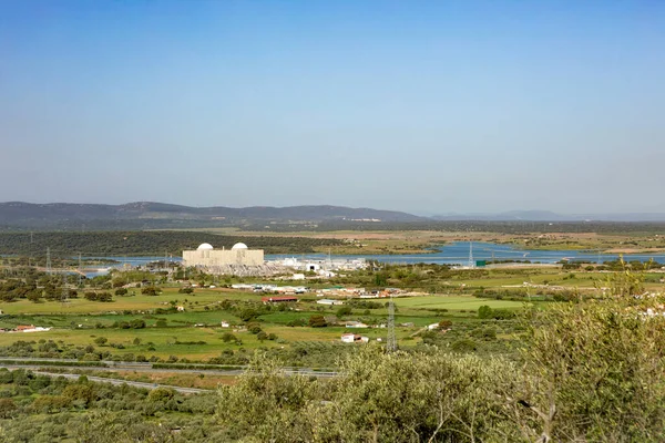 Centrale Nucléaire Espagnole Côté Une Rivière — Photo