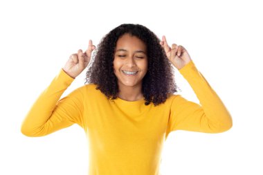 Hoş afro saçlı melez kız. 