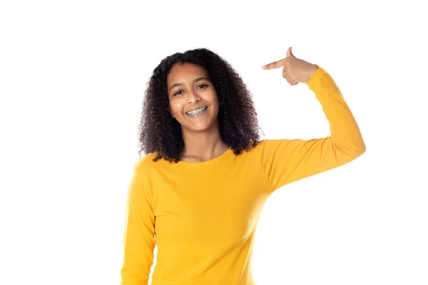 Gemengd Ras Meisje Met Schattig Afro Haar — Stockfoto