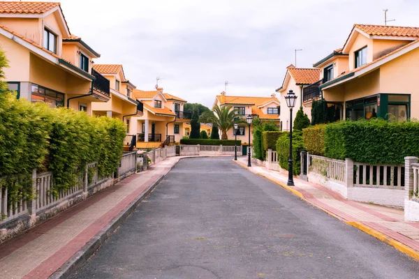 Clean Street Residential Area Small Town — Fotografia de Stock