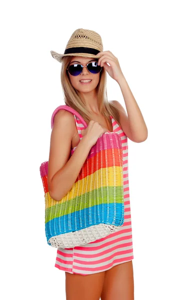 Sommerfrau mit Sonnenbrille beim Einkaufen — Stockfoto