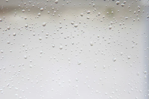 Vidrio húmedo con gotas de lluvia —  Fotos de Stock