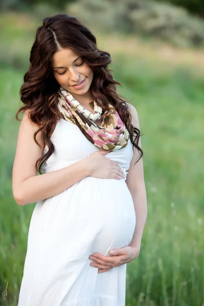 Happy and relaxed pregnant woman — Stock Photo, Image