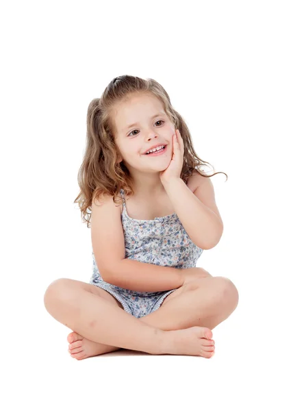 Menina bonito posando na câmera — Fotografia de Stock