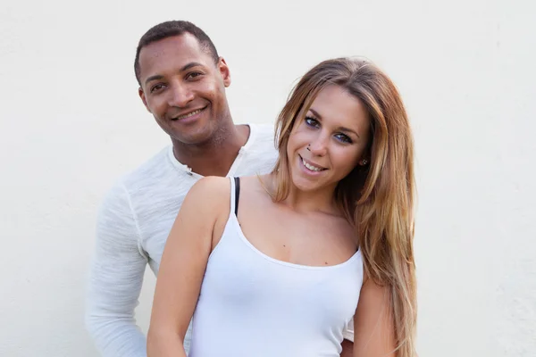 Young happy couple at outside — Stock Photo, Image