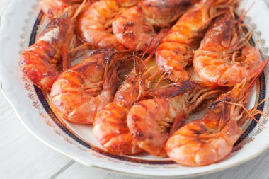 Pişmiş karides lezzetli yemek