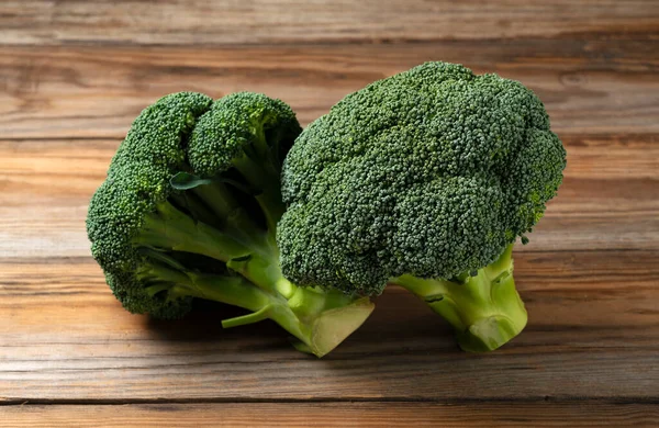 Bild Broccoli Placeras Trä Bakgrund — Stockfoto